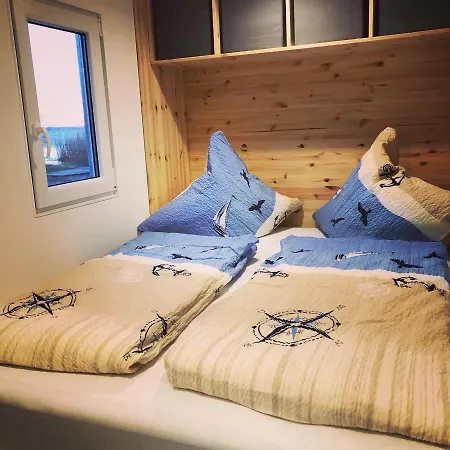 Feriehus Hausboot Glaukos Warthe (Mecklenburg-Vorpommern)