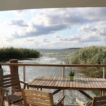 Hausboot Glaukos Feriehus